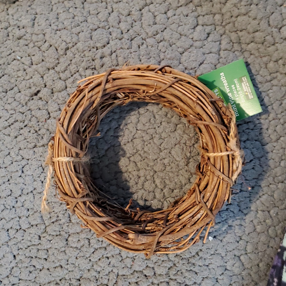 Assorted craft items - Picture 4 of 7